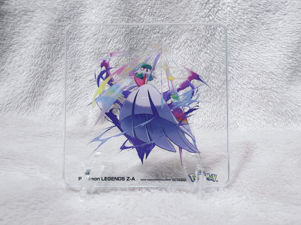 アクリルスタンド「メガサーナイト」正面