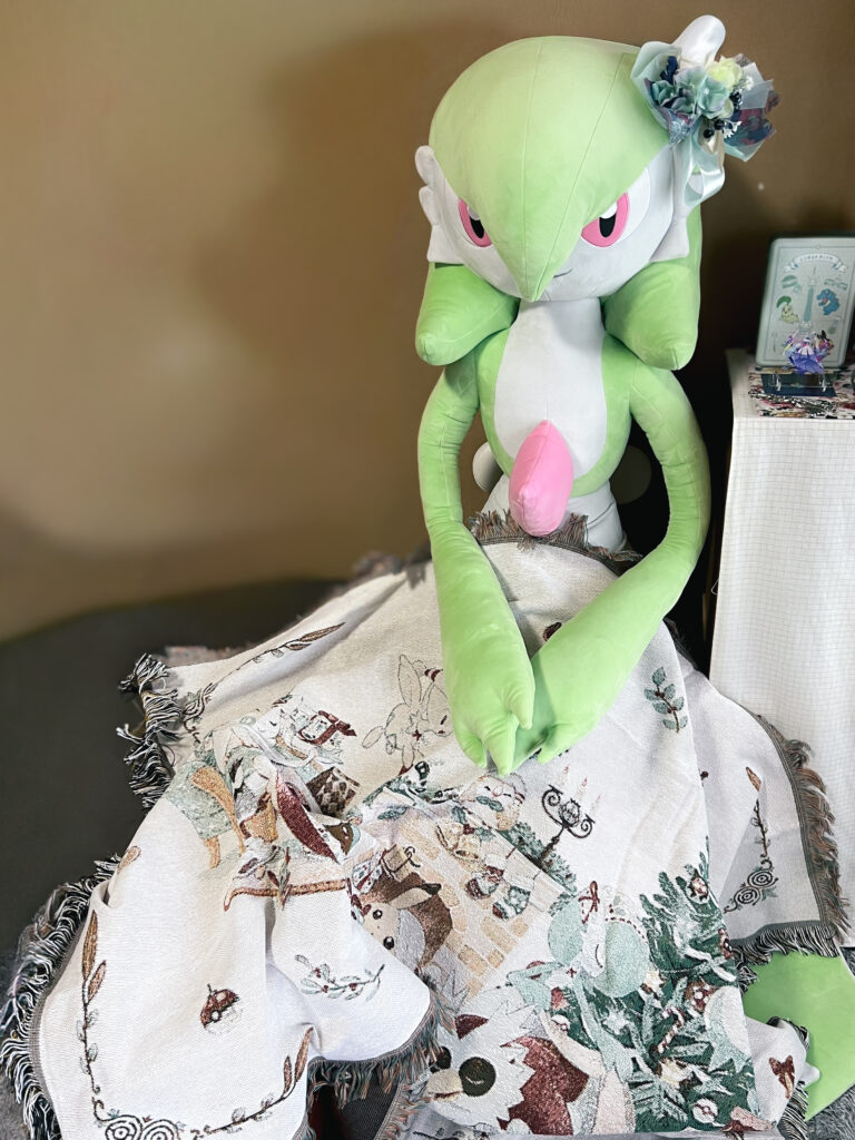 等身大サーナイトにブランケットをかけた